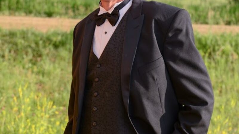 TOP HAT ENTERTAINMENT